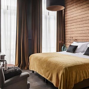 Splinternieuwe kamer in oud bankgebouw